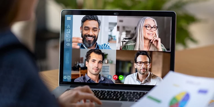 Pros and Cons of Hybrid Work for Your Employees