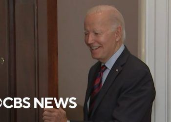Watch: Biden comments on Kevin McCarthy ouster, student loan debt