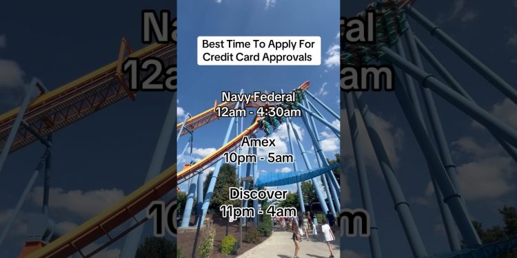 BEST TIME TO APPLY FOR CREDIT CARD APPROVAL #shorts #creditcard #creditcards